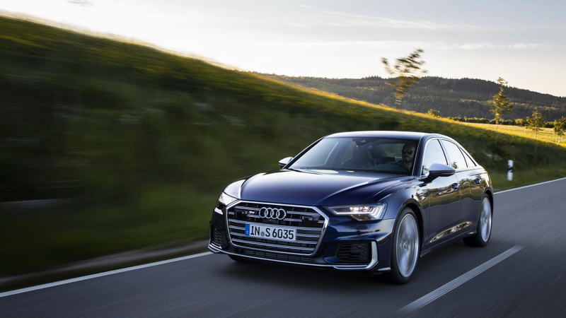 Illustration for article titled The 2020 Audi S6 Just Gave Up Trying to Hide Its Driving Sensors